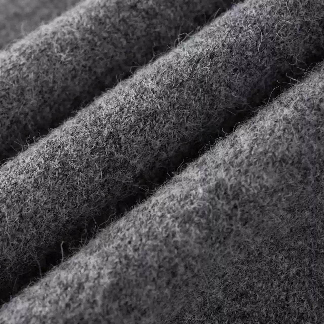 Layer Sweater Deep Grey
