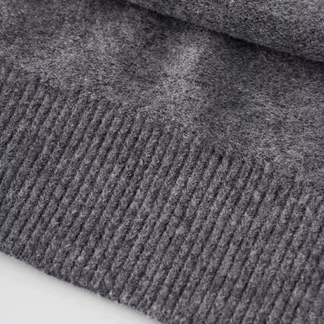 Layer Sweater Deep Grey