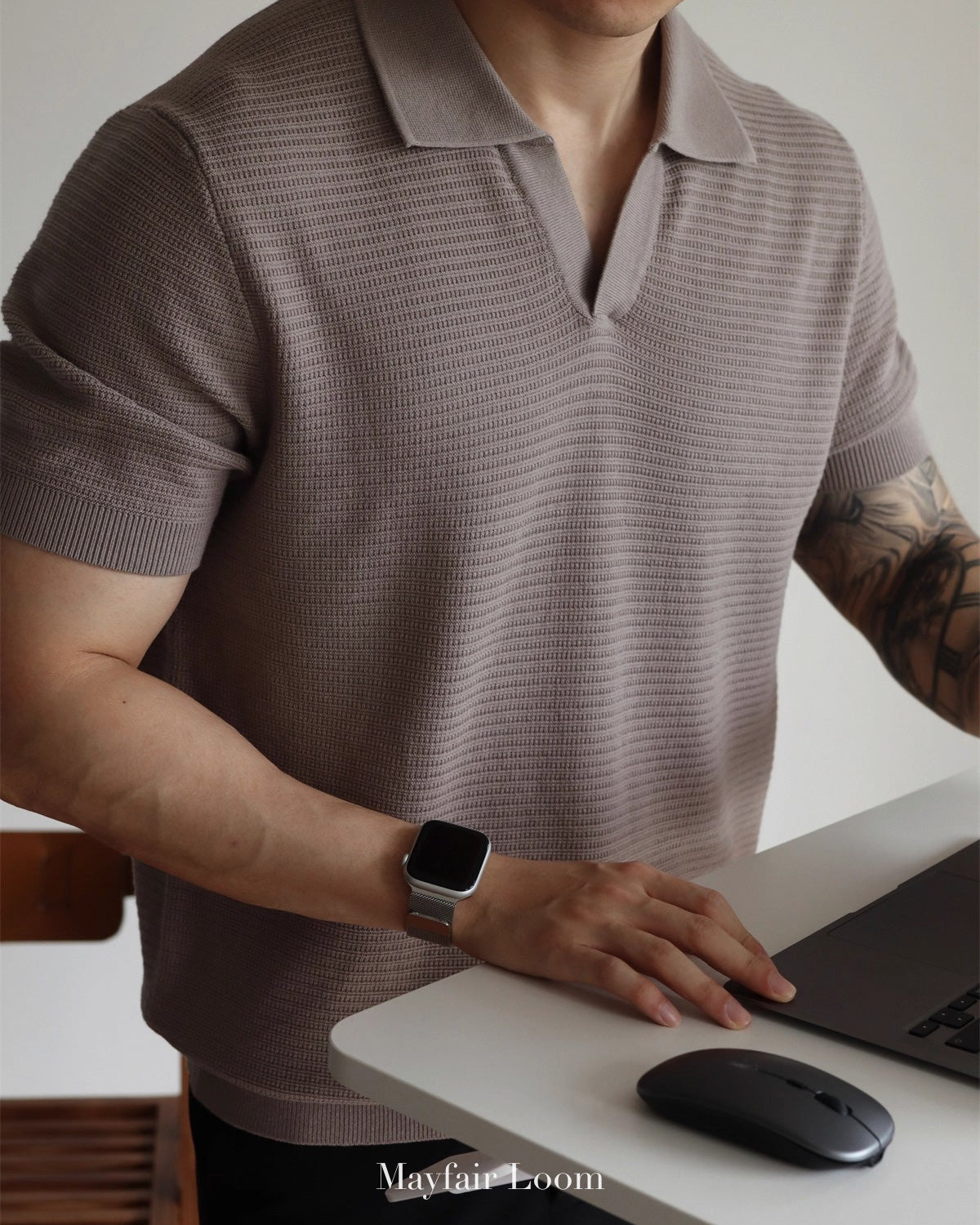 Seagull Collar Jacquard Knit Polo